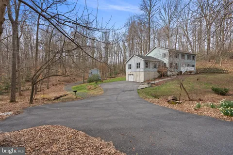 $685,000 | 151 Autumn Court, Huntingtown, MD 20639