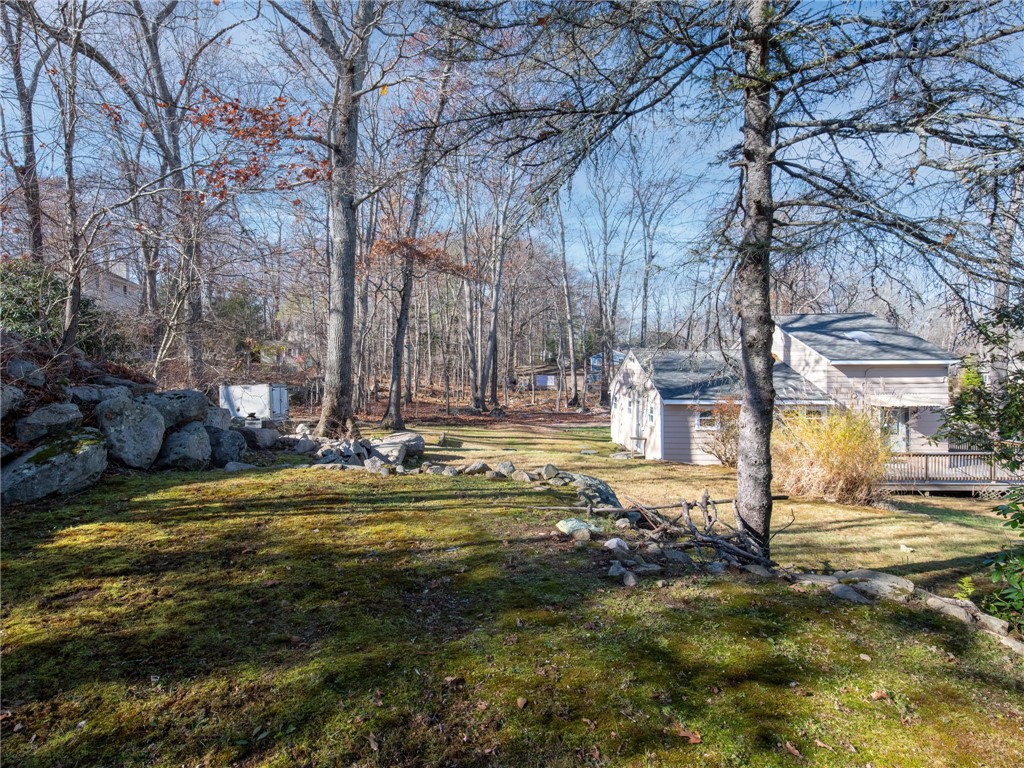 281 Richardson Road Coventry, RI 02816 - Photo 21 of 26 Side yard
