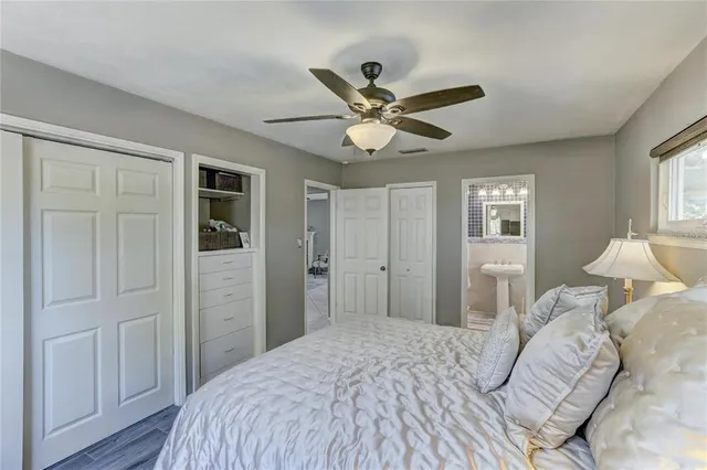 $3,000 | 711 Whitfield Avenue, Sarasota, FL 34243