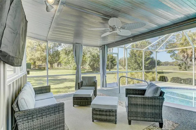 $3,000 | 711 Whitfield Avenue, Sarasota, FL 34243