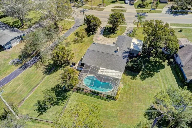 $3,000 | 711 Whitfield Avenue, Sarasota, FL 34243