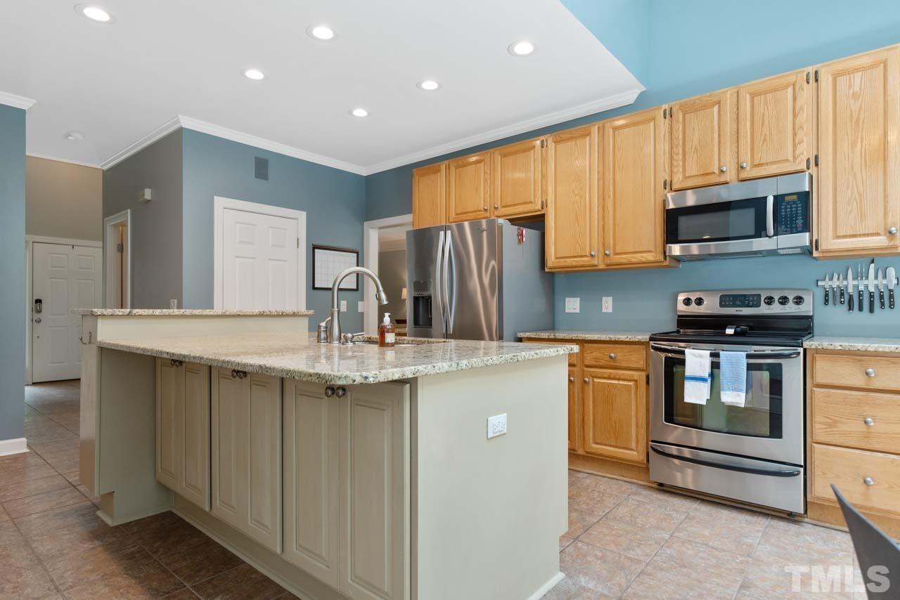 4112 Summer Ridge Court Apex, NC 27539 - Photo 17 of 60 Gallery Image 17