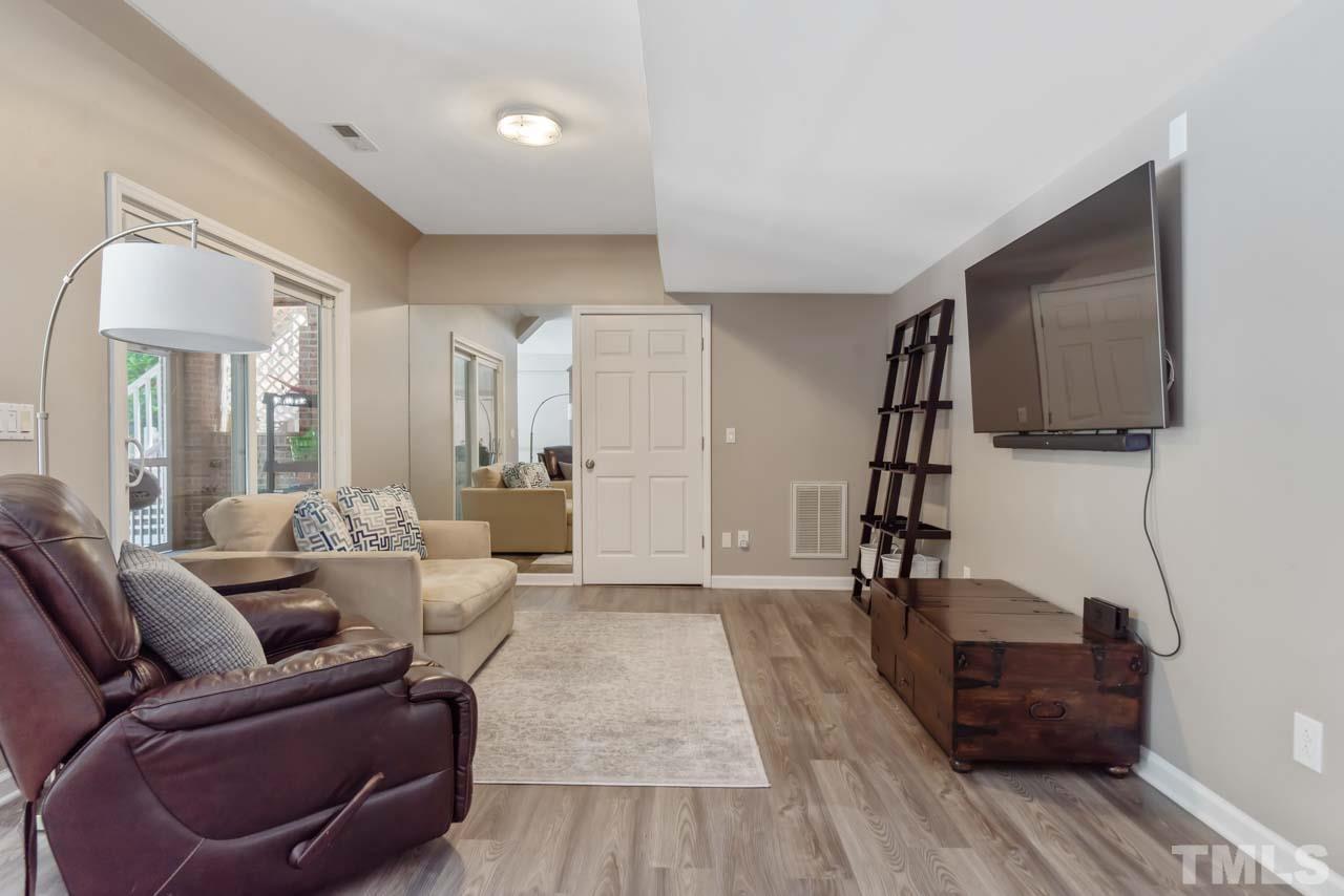 4112 Summer Ridge Court Apex, NC 27539 - Photo 29 of 60 Gallery Image 29