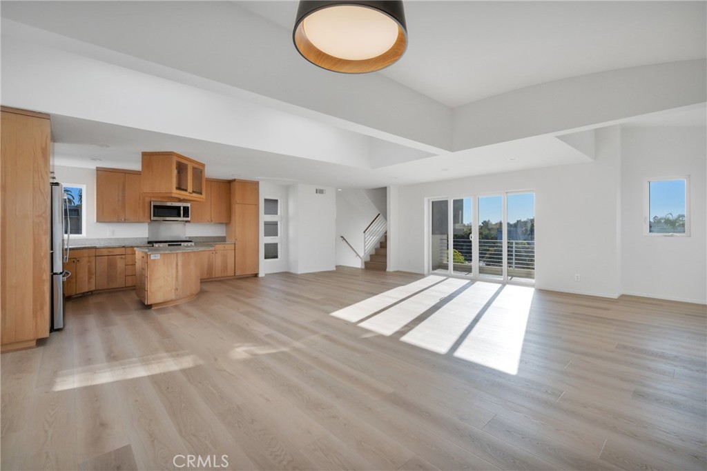514 Ardmore Avenue Hermosa Beach, CA 90254 - Photo 11 of 54 a view of a kitchen with furniture and windows