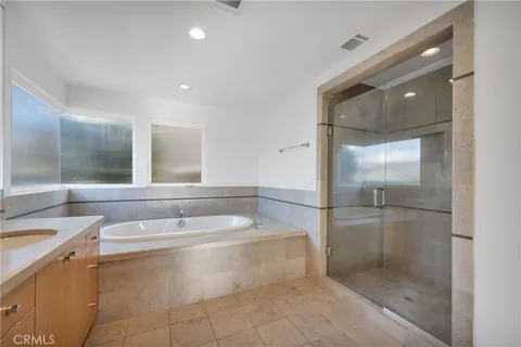 $2,400,000 | 514 Ardmore Avenue, Hermosa Beach, CA 90254