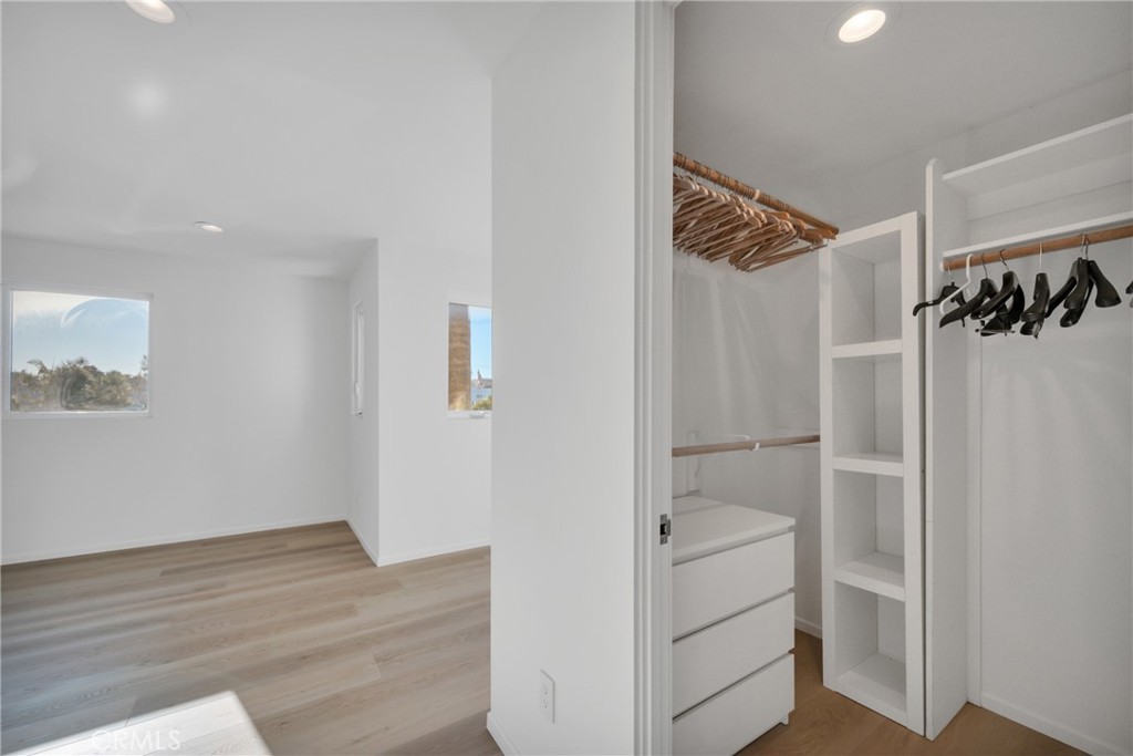 514 Ardmore Avenue Hermosa Beach, CA 90254 - Photo 26 of 54 a view of walk in closet