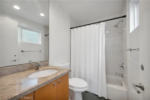 $2,400,000 | 514 Ardmore Avenue, Hermosa Beach, CA 90254