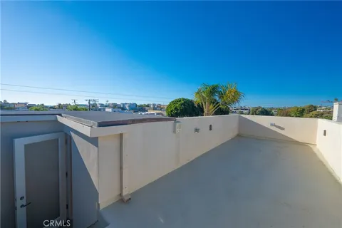 $2,400,000 | 514 Ardmore Avenue, Hermosa Beach, CA 90254