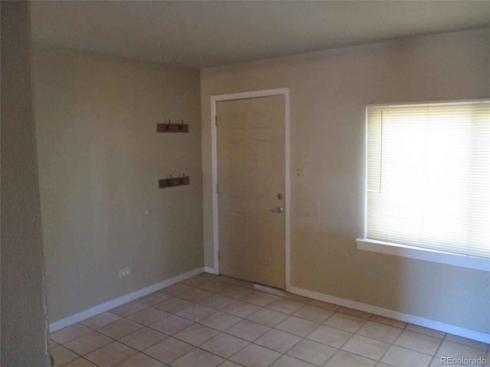 661 Stuart Street Denver, CO 80204 - Photo 3 of 9