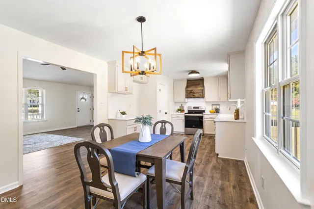 $325,000 | 106 Hilltop Drive, Four Oaks, NC 27524