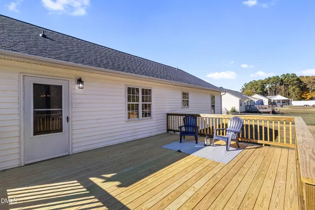 $325,000 | 106 Hilltop Drive, Four Oaks, NC 27524