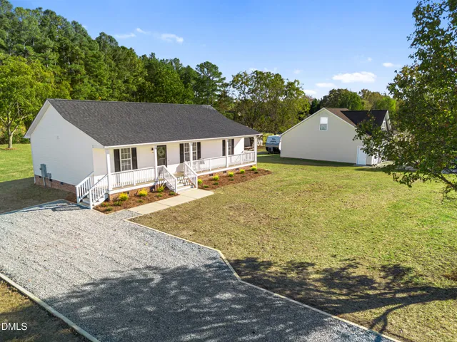$325,000 | 106 Hilltop Drive, Four Oaks, NC 27524
