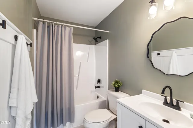 $325,000 | 106 Hilltop Drive, Four Oaks, NC 27524