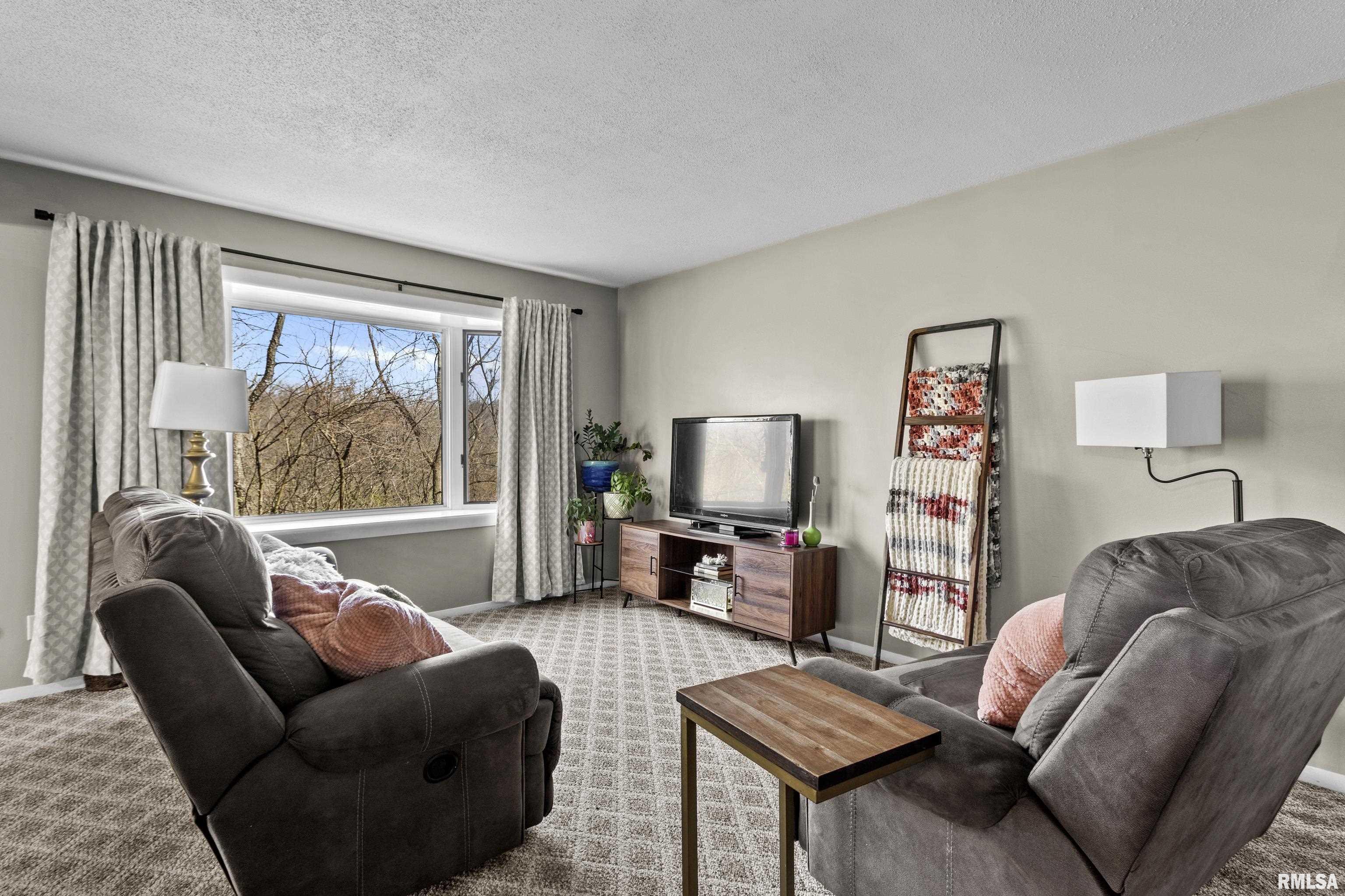 6300 North Allen Road Peoria, IL 61614 - Photo 13 of 39 Gallery Image 13