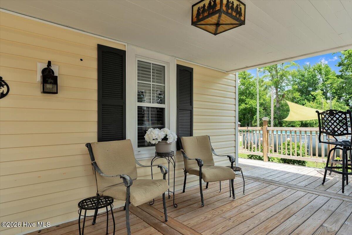 330 Lake Road Newport, NC 28570 - Photo 7 of 71