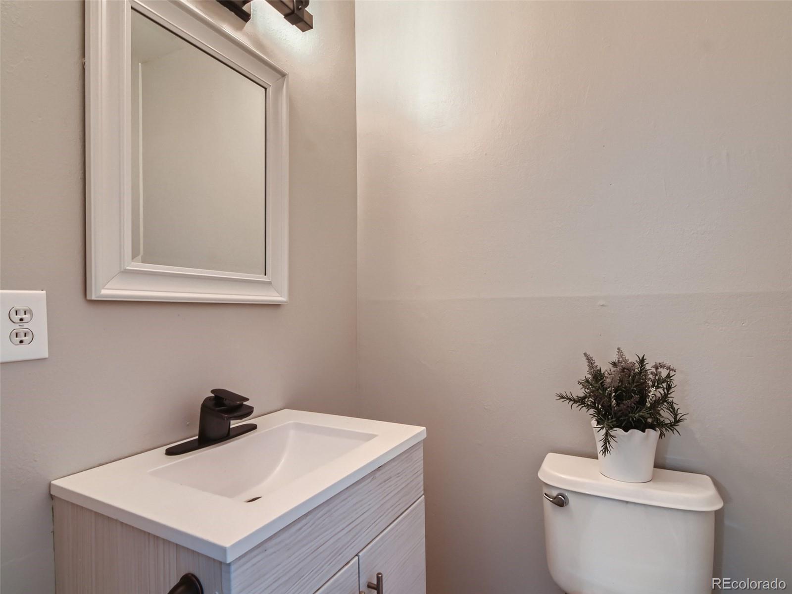 1940 Ruth Drive Thornton, CO 80229 - Photo 14 of 27 Gallery Image 14