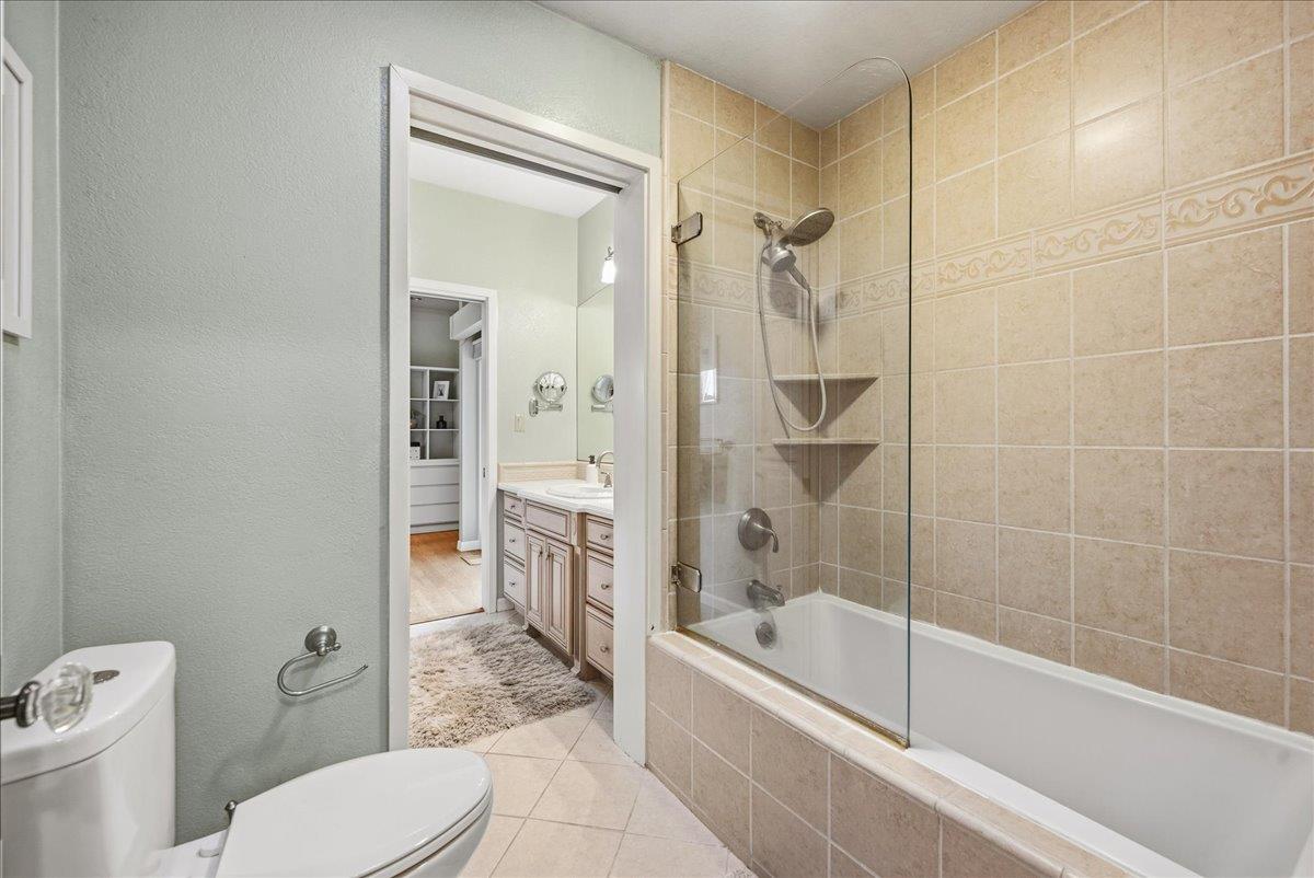 43120 Montgomery Avenue Davis, CA 95618 - Photo 25 of 52 a bathroom with a shower and a toilet