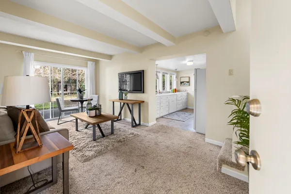 $1,240,000 | 43120 Montgomery Avenue, Davis, CA 95618