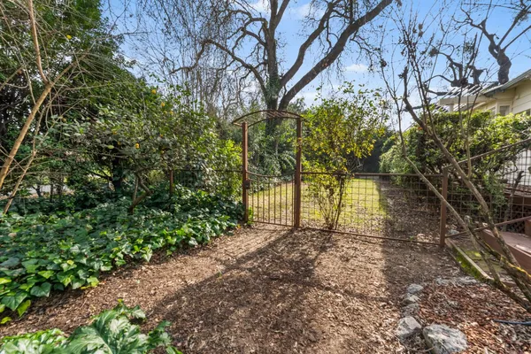 $1,240,000 | 43120 Montgomery Avenue, Davis, CA 95618