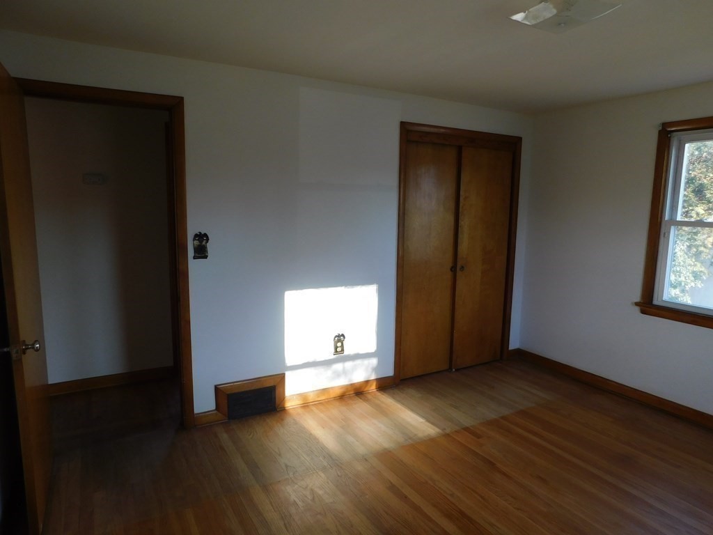 77 Champlain Street Springfield, MA 01151 - Photo 18 of 31 Gallery Image 18