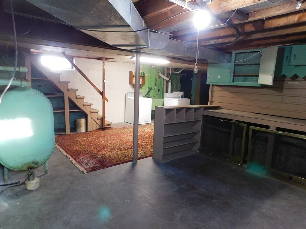 77 Champlain Street Springfield, MA 01151 - Photo 23 of 31 Gallery Image 23