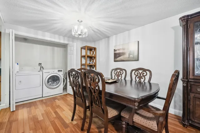 $265,000 | 46 Little Oak Lane, Unit 46, Rocky Hill, CT 06067