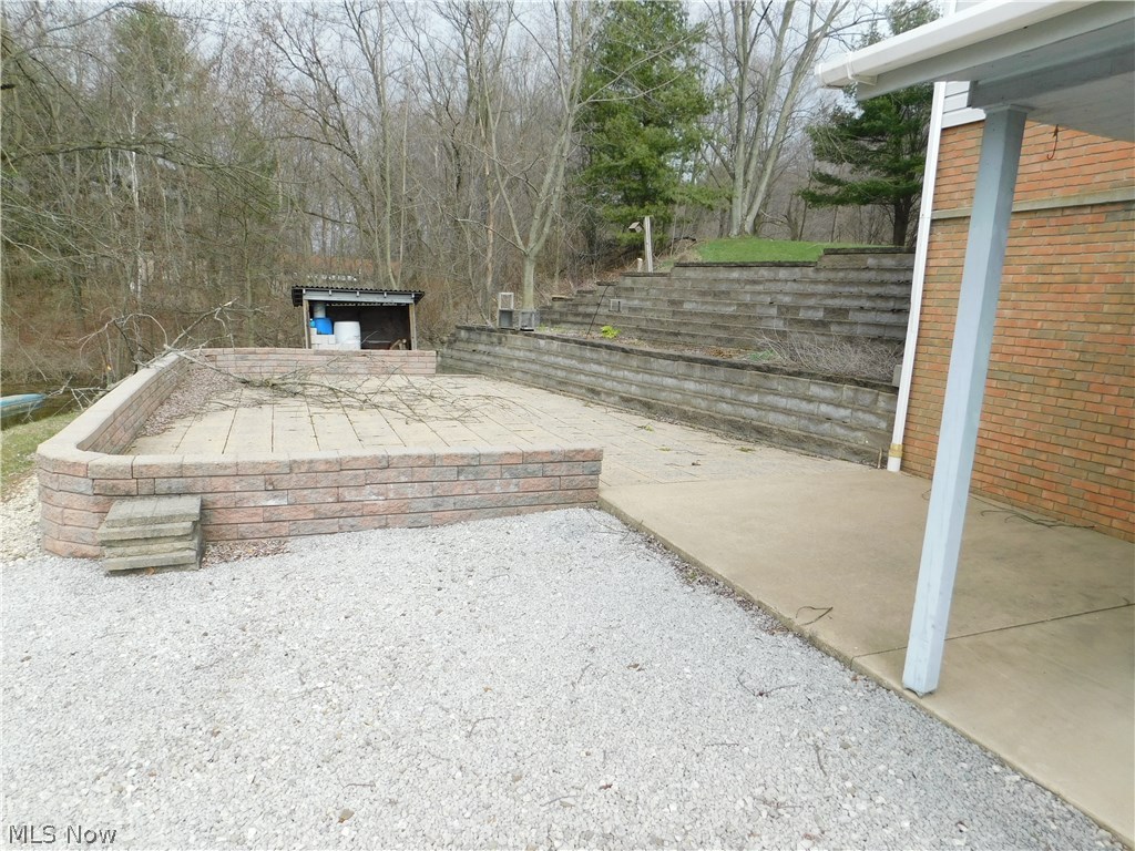 18087 Dover Road Dundee, OH 44624 - Photo 5 of 24 Gallery Image 5
