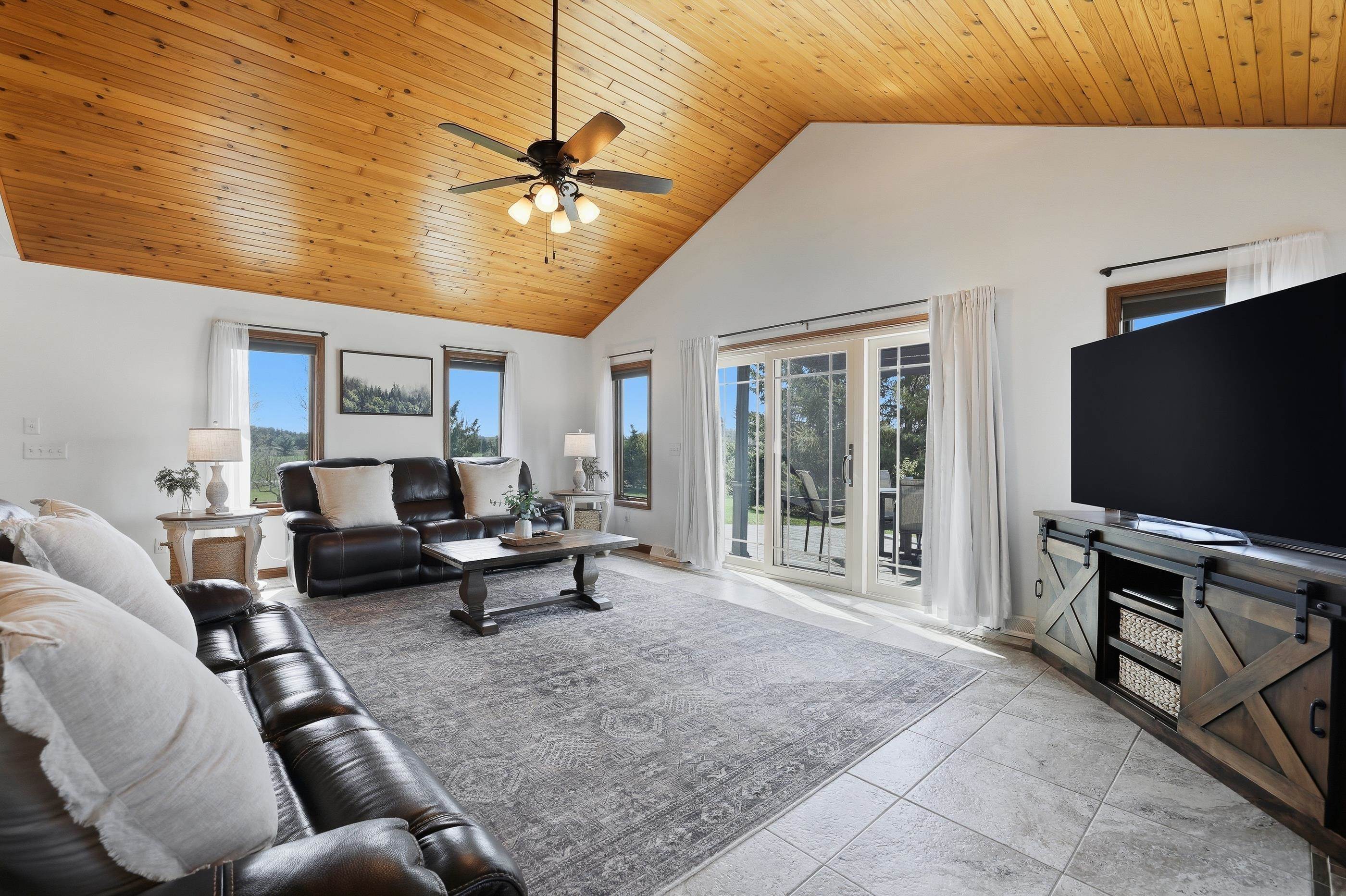 675 Divine Way Custer, WI 54423 - Photo 8 of 44