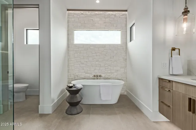 $3,895,000 | 27159 North 67th Street, Scottsdale, AZ 85266