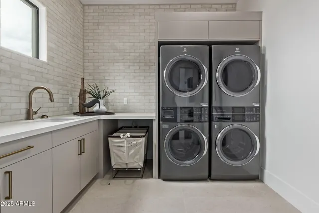 $3,895,000 | 27159 North 67th Street, Scottsdale, AZ 85266