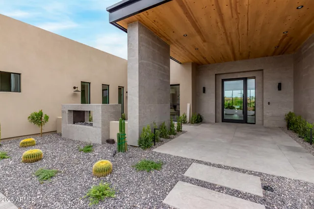 $3,895,000 | 27159 North 67th Street, Scottsdale, AZ 85266