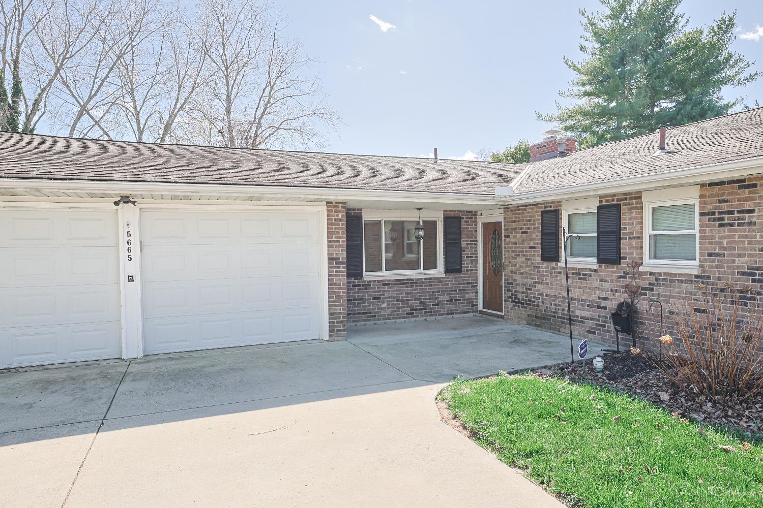 5665 River Road Fairfield, OH 45014 - Photo 3 of 41