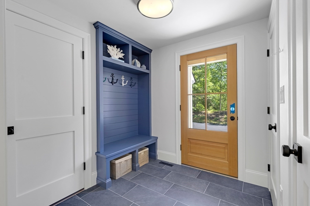 41 Westford Farm Road Duxbury, MA 02332 - Photo 5 of 40