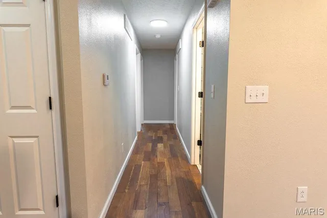 $389,000 | 605 Hunters Creek Drive, Lebanon, MO 65536