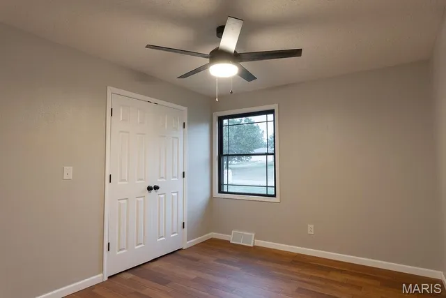 $389,000 | 605 Hunters Creek Drive, Lebanon, MO 65536