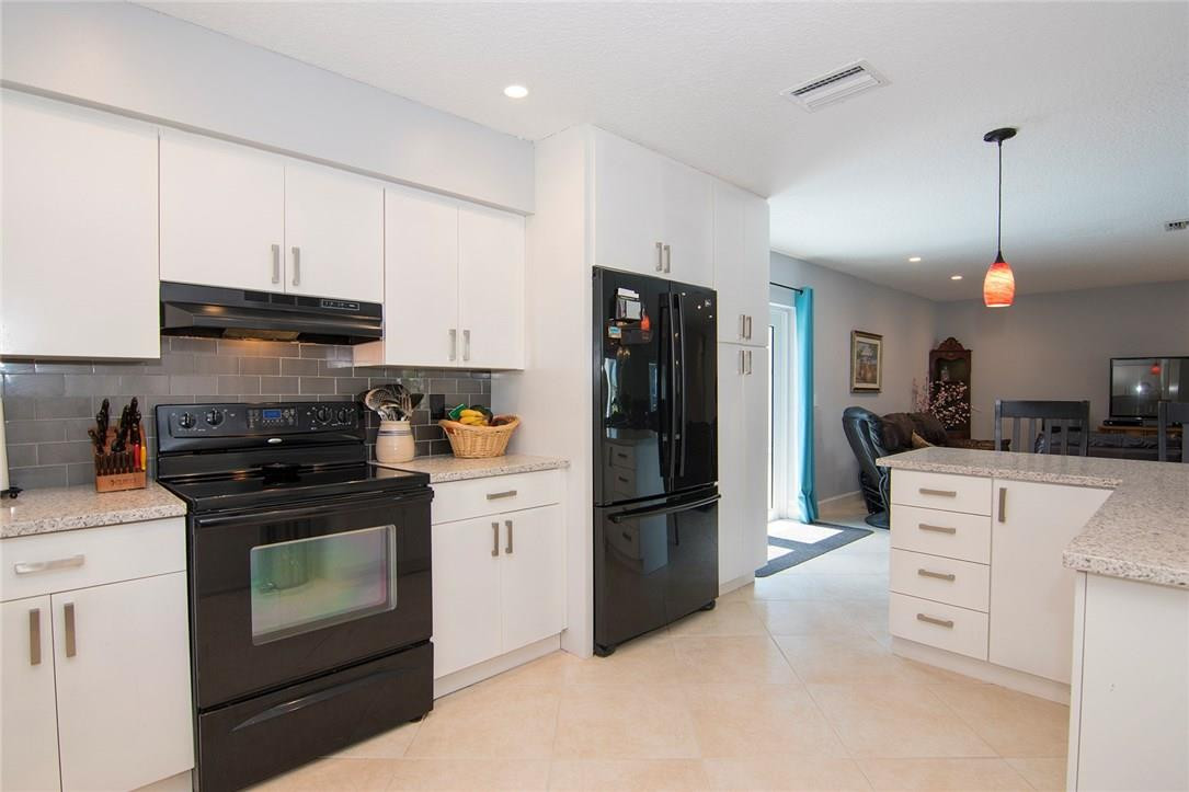 22095 Ataman Street Boca Raton, FL 33428 - Photo 7 of 19 Photo 7