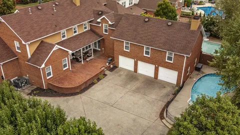 $845,000 | 135 North Country Club Drive, Hendersonville, TN 37075