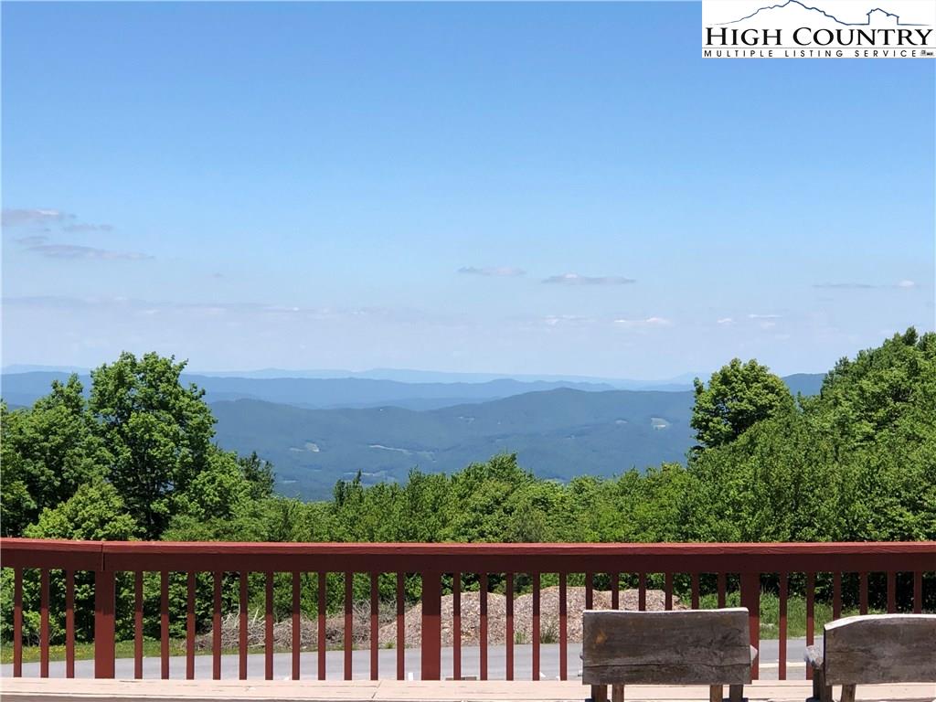 301 Pinnacle Inn Road, Unit 2316 Beech Mountain, NC 28604 - Photo 37 of 50 a view of a city from a balcony