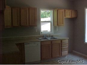2507 South 14th Street Springfield, IL 62703 - Photo 3 of 6