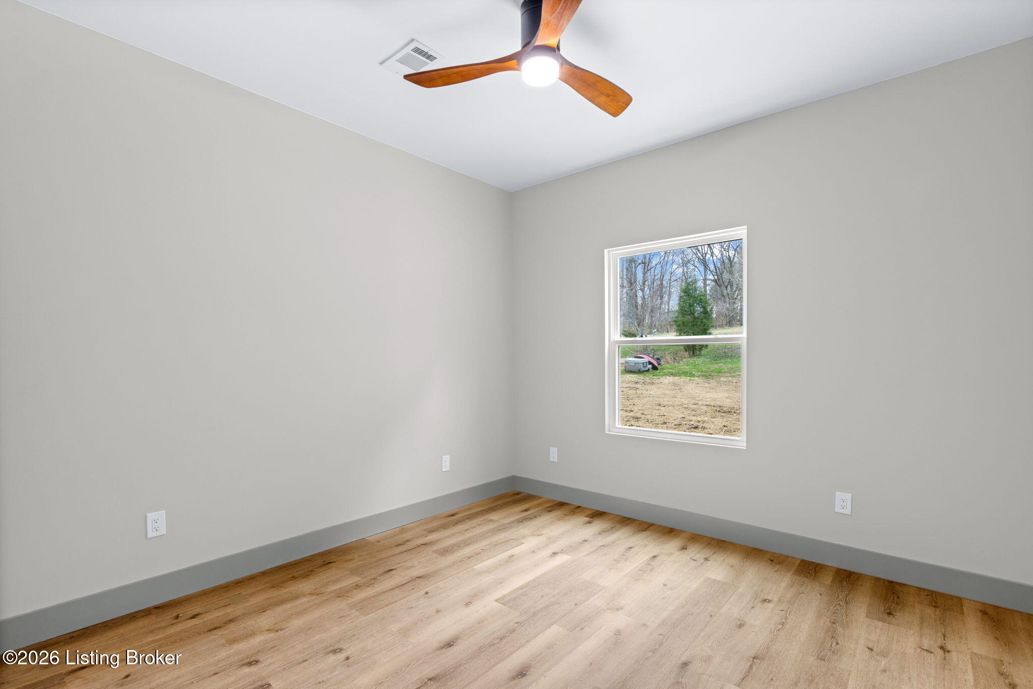 7725 Greenbrier Road Northeast Georgetown, IN 47122 - Photo 26 of 65 26-web-or-mls-696A2427