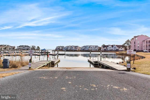 $539,900 | 2304 Points Reach, Unit 2304, Ocean Pines, MD 21811