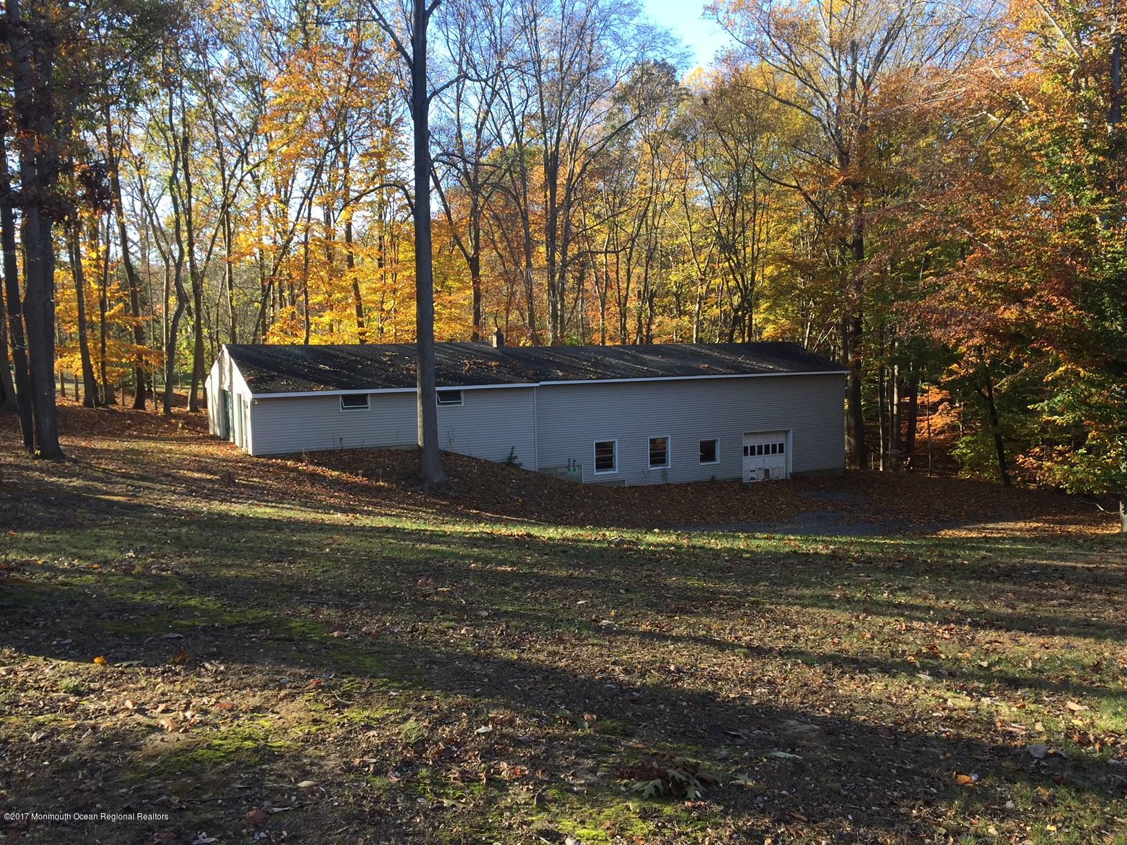 101 Clover Hill Road Colts Neck, NJ 07722 - Photo 2 of 6 IMG_6133