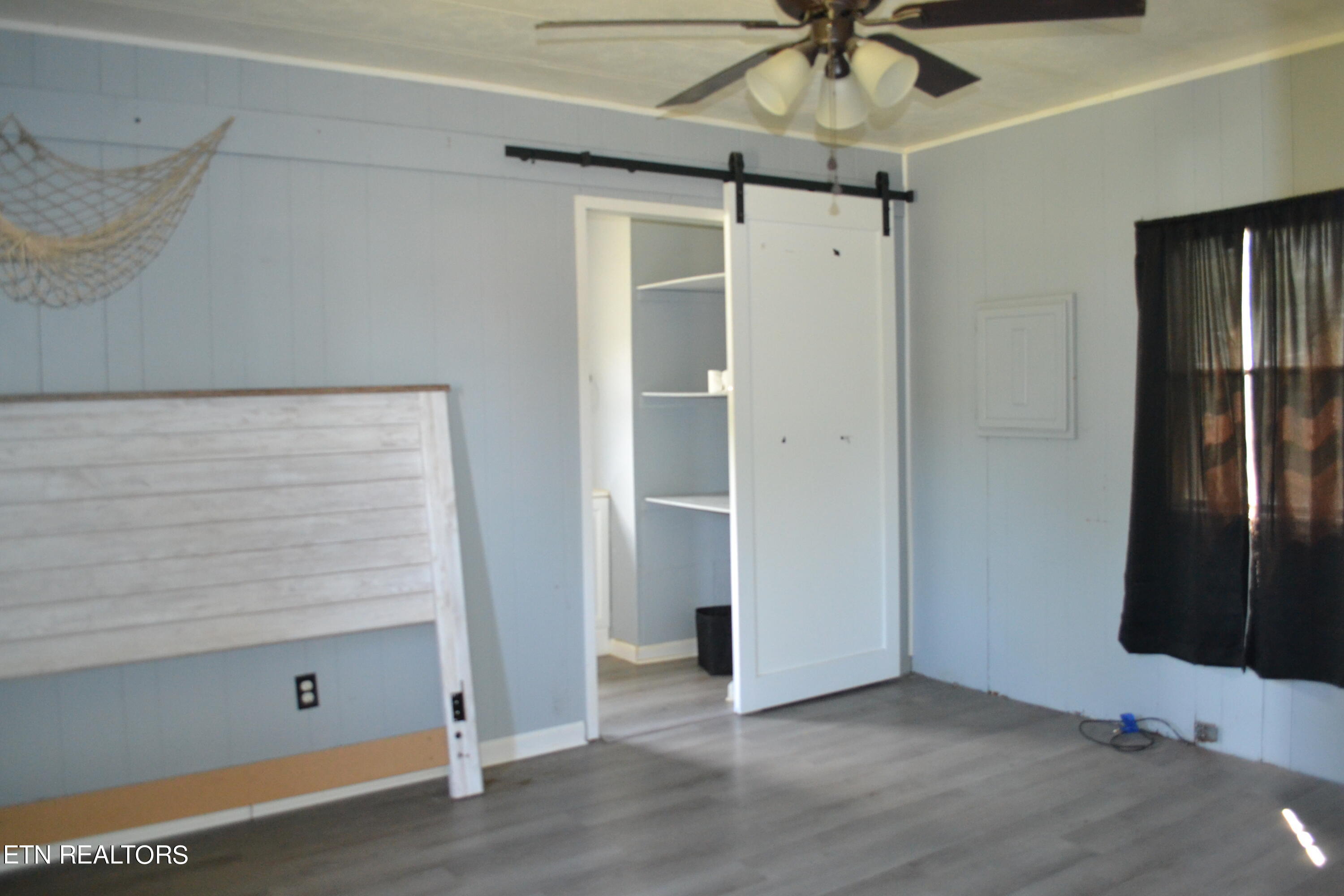 703 Wilson Road Maryville, TN 37801 - Photo 8 of 22 Main bedroom