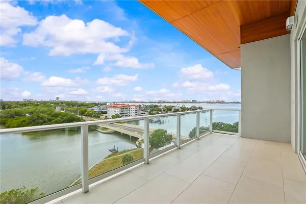 $8,000 | 1020 Sunset Point Road, Unit 710, Clearwater, FL 33755