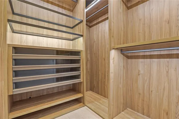 $8,000 | 1020 Sunset Point Road, Unit 710, Clearwater, FL 33755