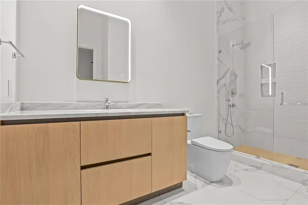 $8,000 | 1020 Sunset Point Road, Unit 710, Clearwater, FL 33755