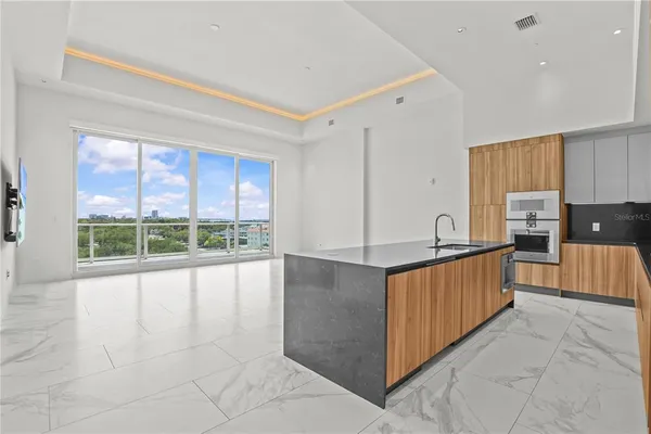 $8,000 | 1020 Sunset Point Road, Unit 710, Clearwater, FL 33755