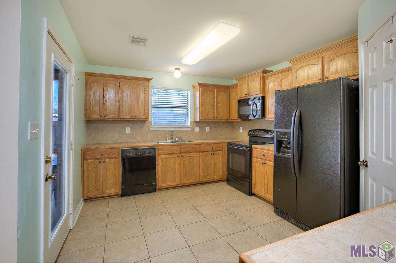 14115 Pecan Ridge Drive Gonzales, LA 70737 - Photo 7 of 20 Gallery Image 7