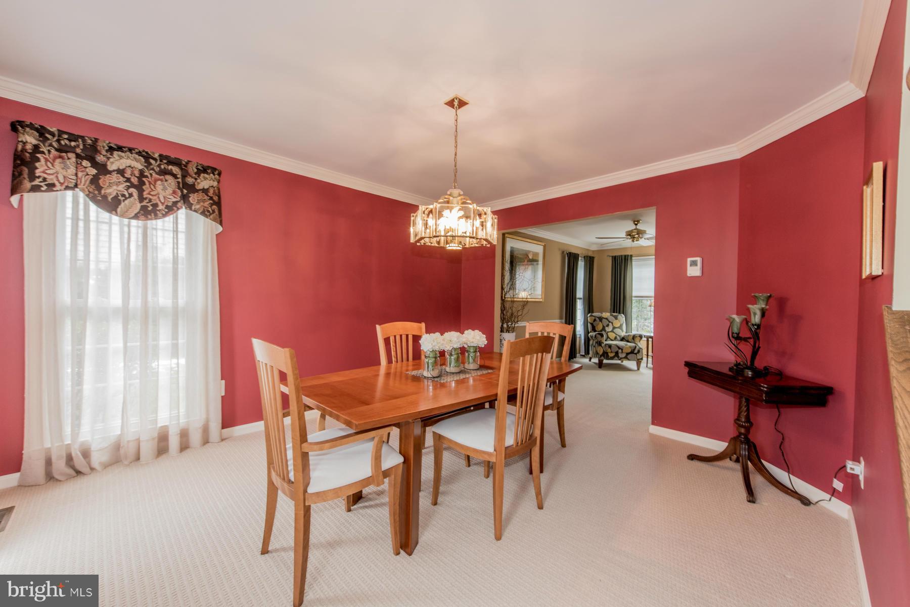 5241 Rising Sun Lane Ellicott City, MD 21043 - Photo 11 of 30 Living Room