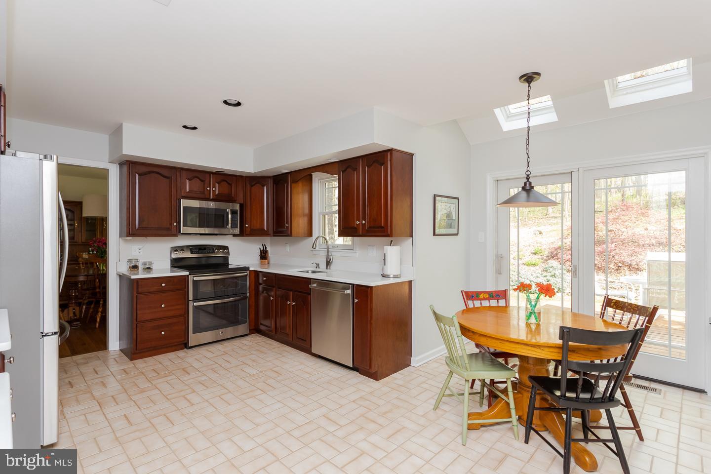 137 Krauser Road Downingtown, PA 19335 - Photo 12 of 49 Gallery Image 12